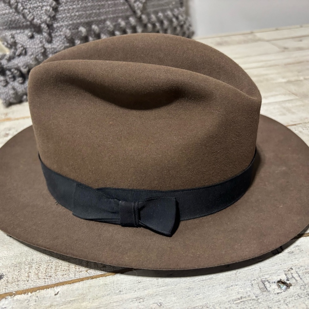 New! Biltmore Classic Brown Fedora Hat with Black Band-Sz 7